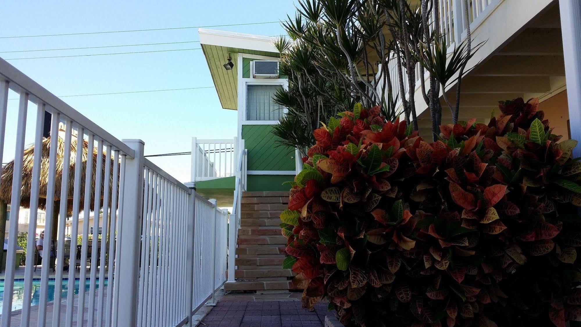 The Palms On Ocean Motel Pompano Beach Exterior foto